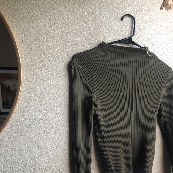 TopShop long sleeve top - Picture 2 of 4